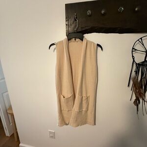 Amazon Cream Open Front Sleeveless Cardigan